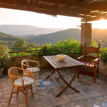 Casa La Valle, Gubbio, Frazione Santa Cristina 3* Gubbio